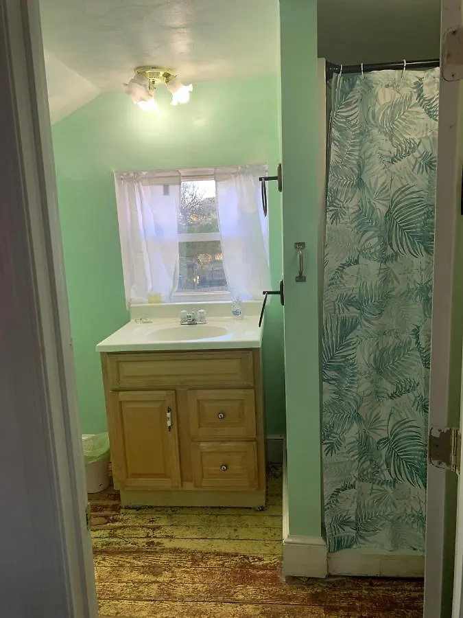 Mermaids & Mutts Bungalow North Camellia Acres 0*,  United States