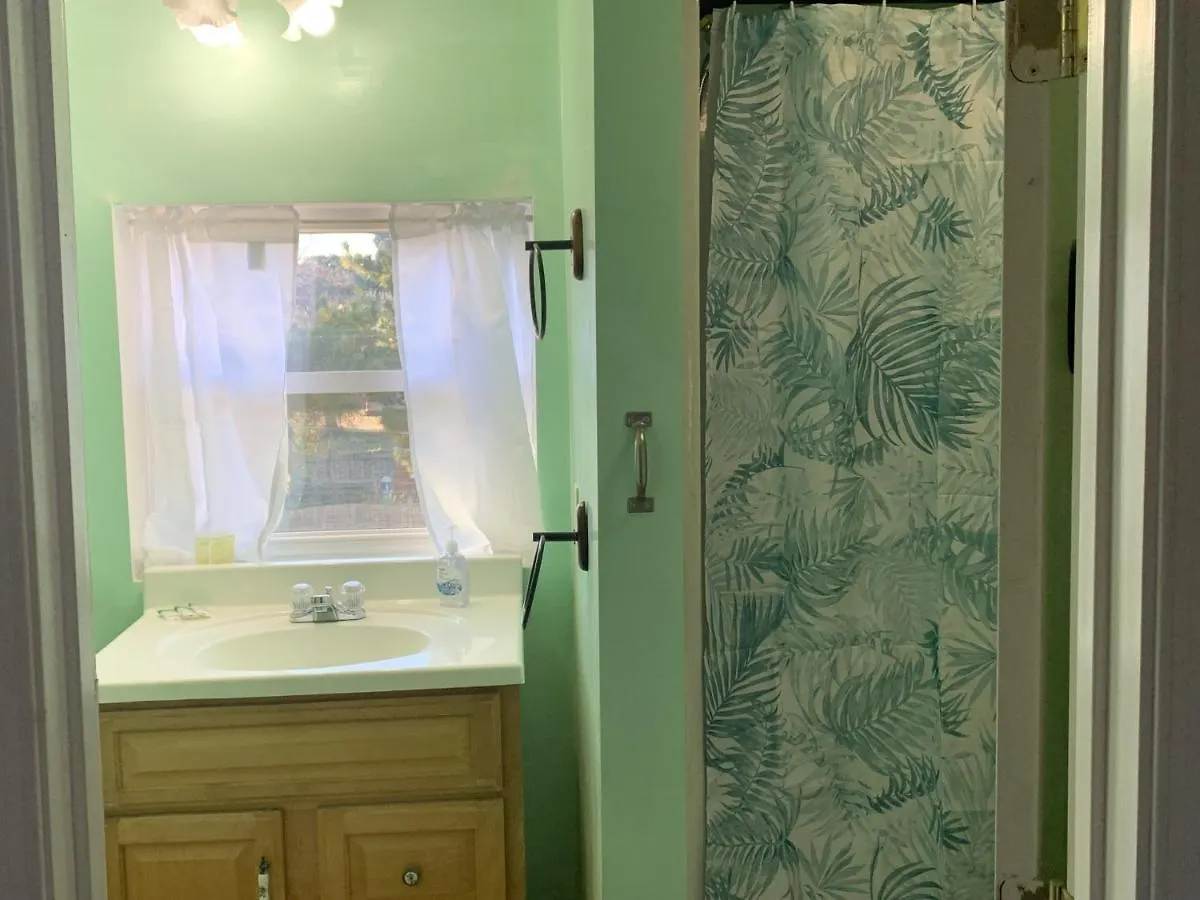 Mermaids & Mutts Bungalow North Camellia Acres